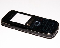 Корпус Nokia 2700 со средней частью (черный)